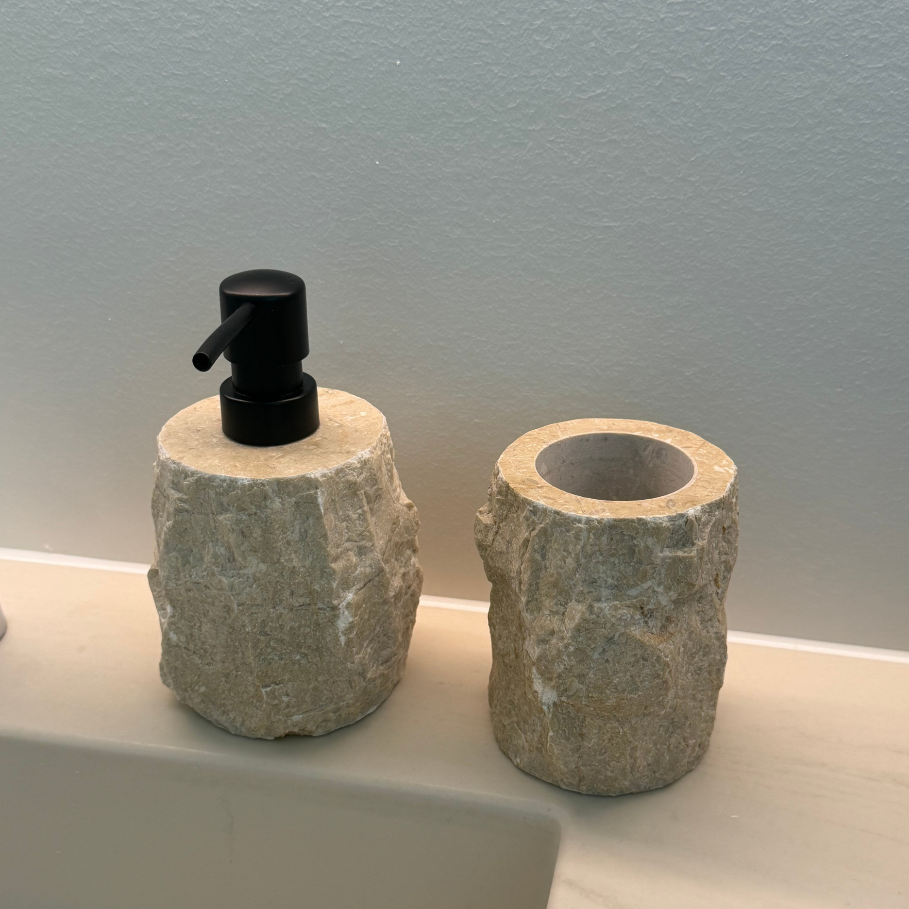 Klint marmor sæbedispenser