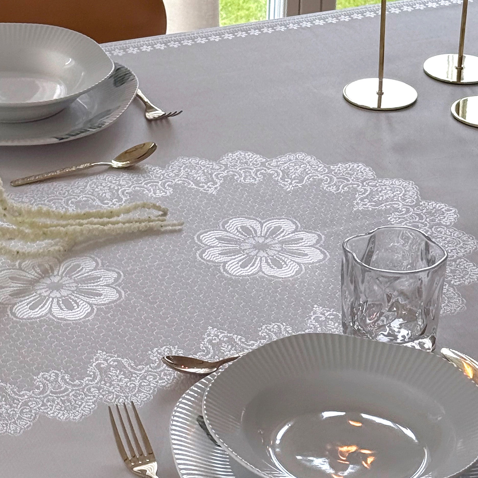 Spitzen-Tischdecke 150 x 270