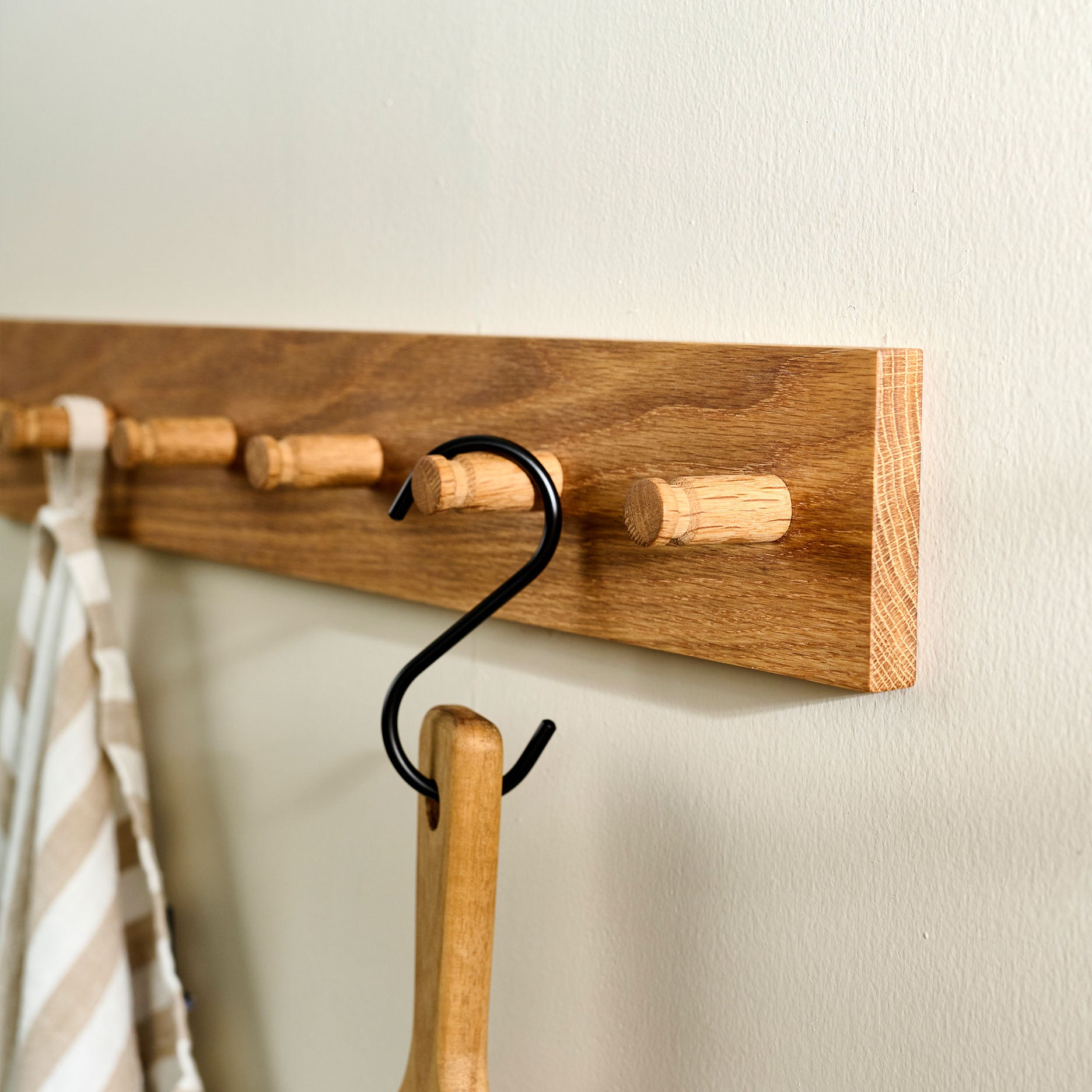Samsø Vintage knagerække i egetræ, L60 cm