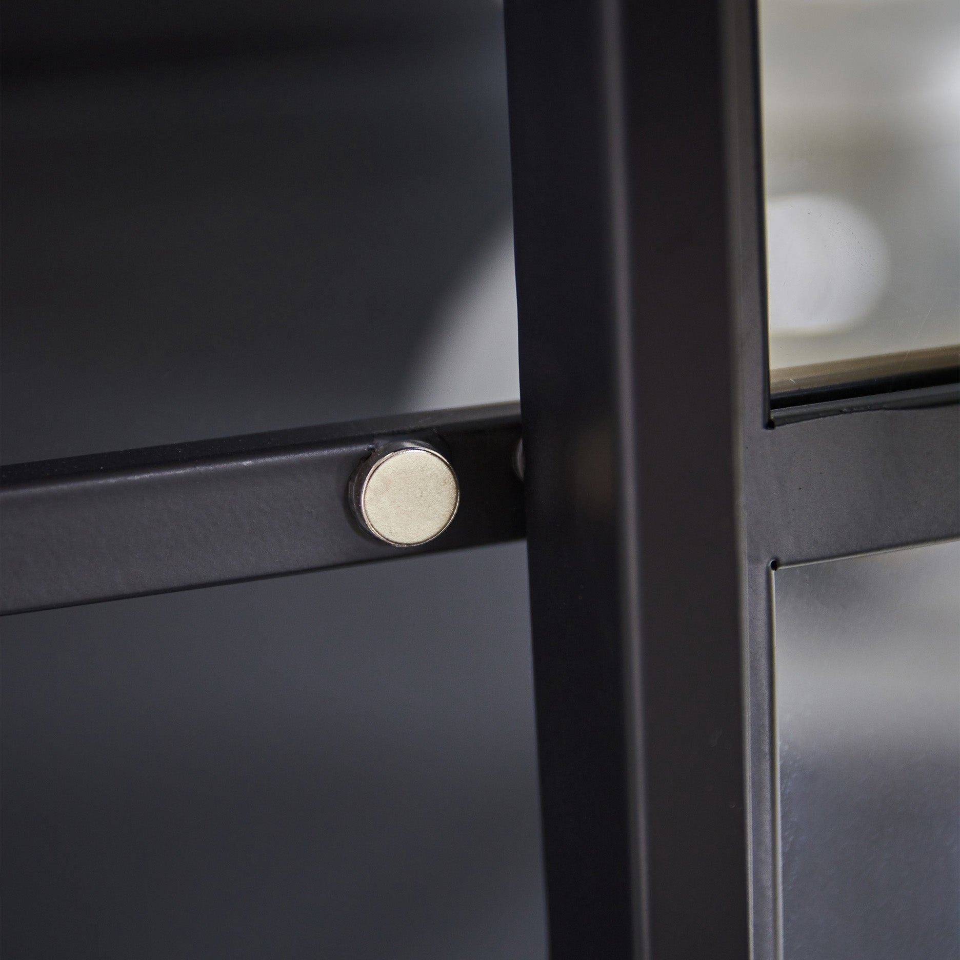 Mason II Vitrinenschrank H185