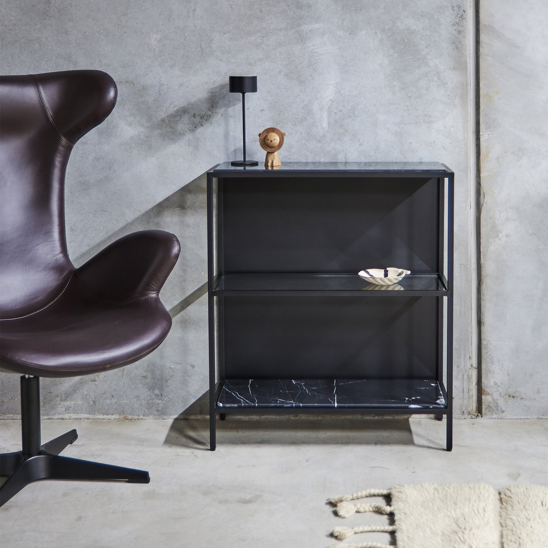 Mason II Reol sort metal