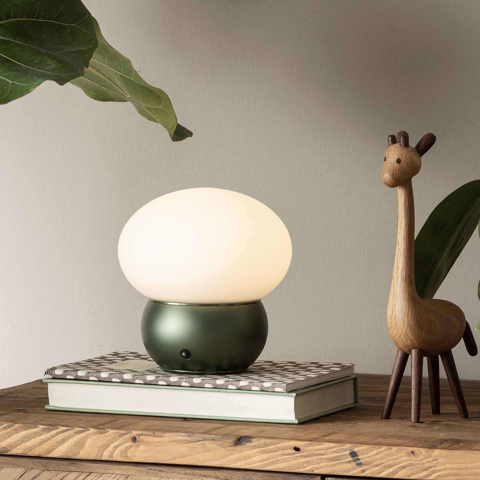 Cocoon LED bordlampe
