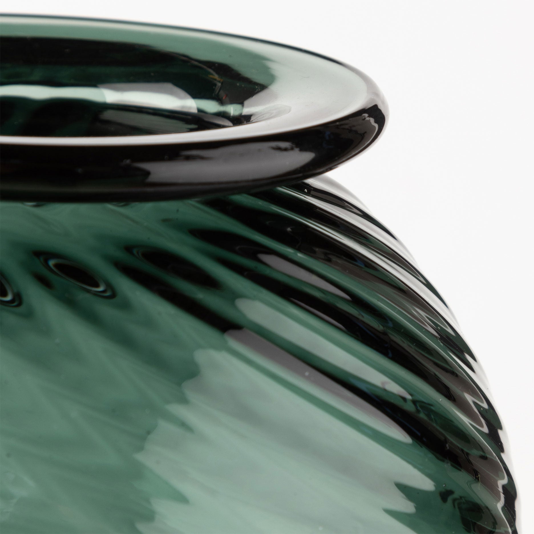 Twist vase I