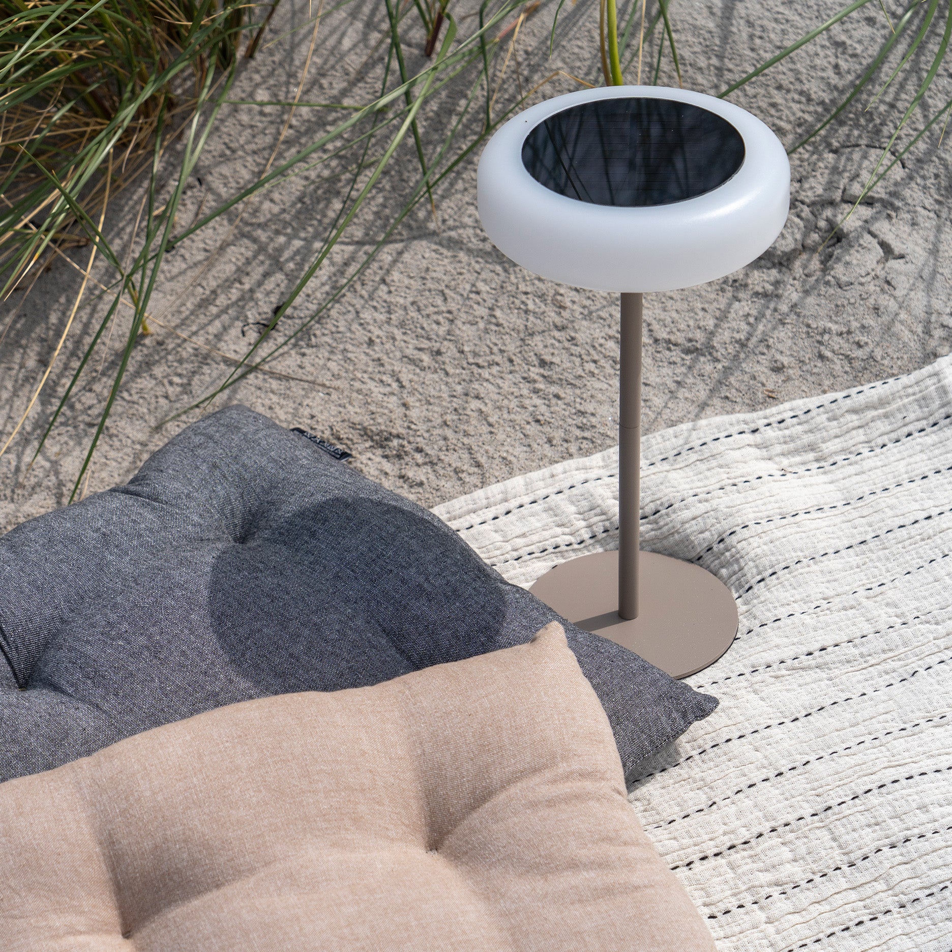 Cozy LED bordlampe