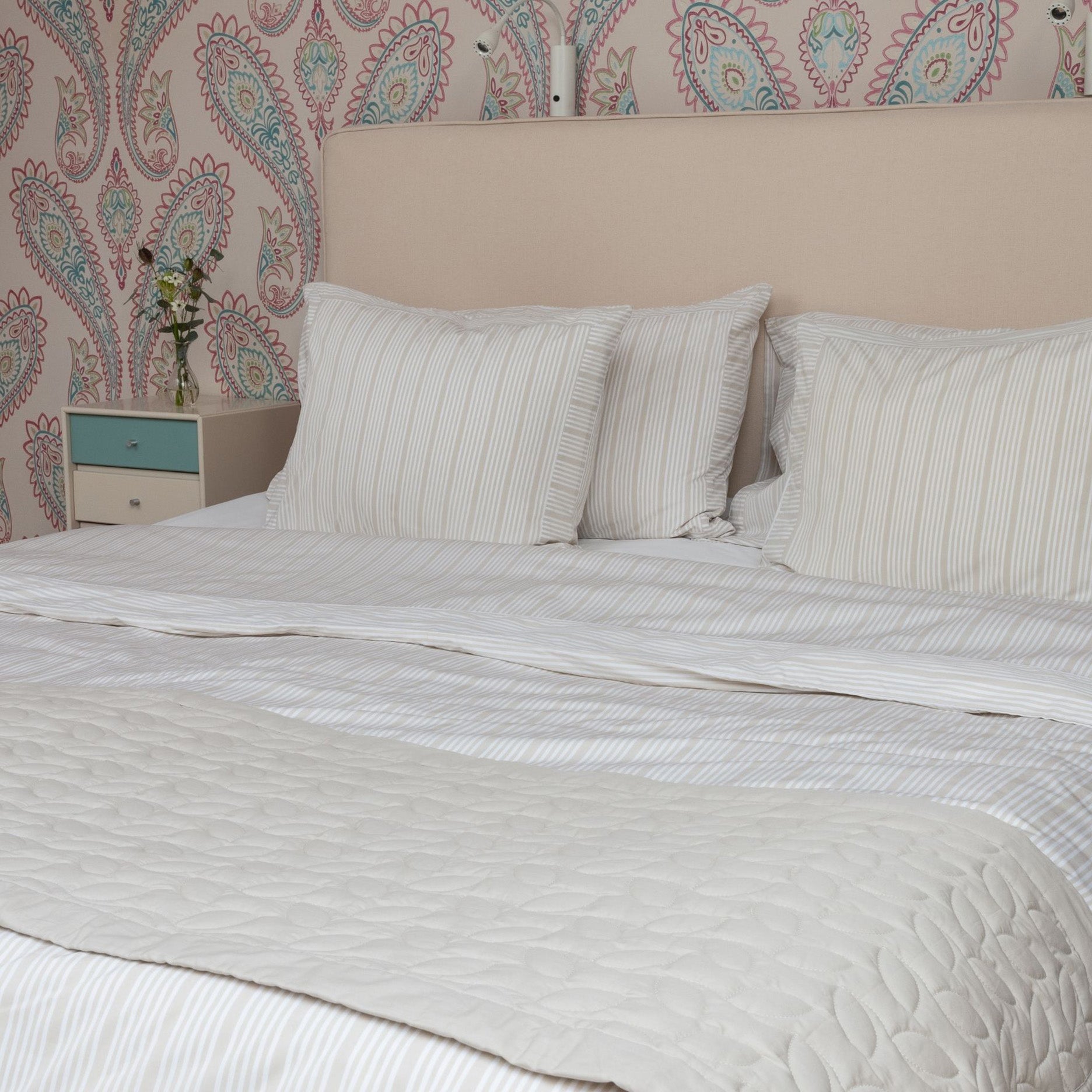 Sengetøj 200x220 cm sand beige/striber