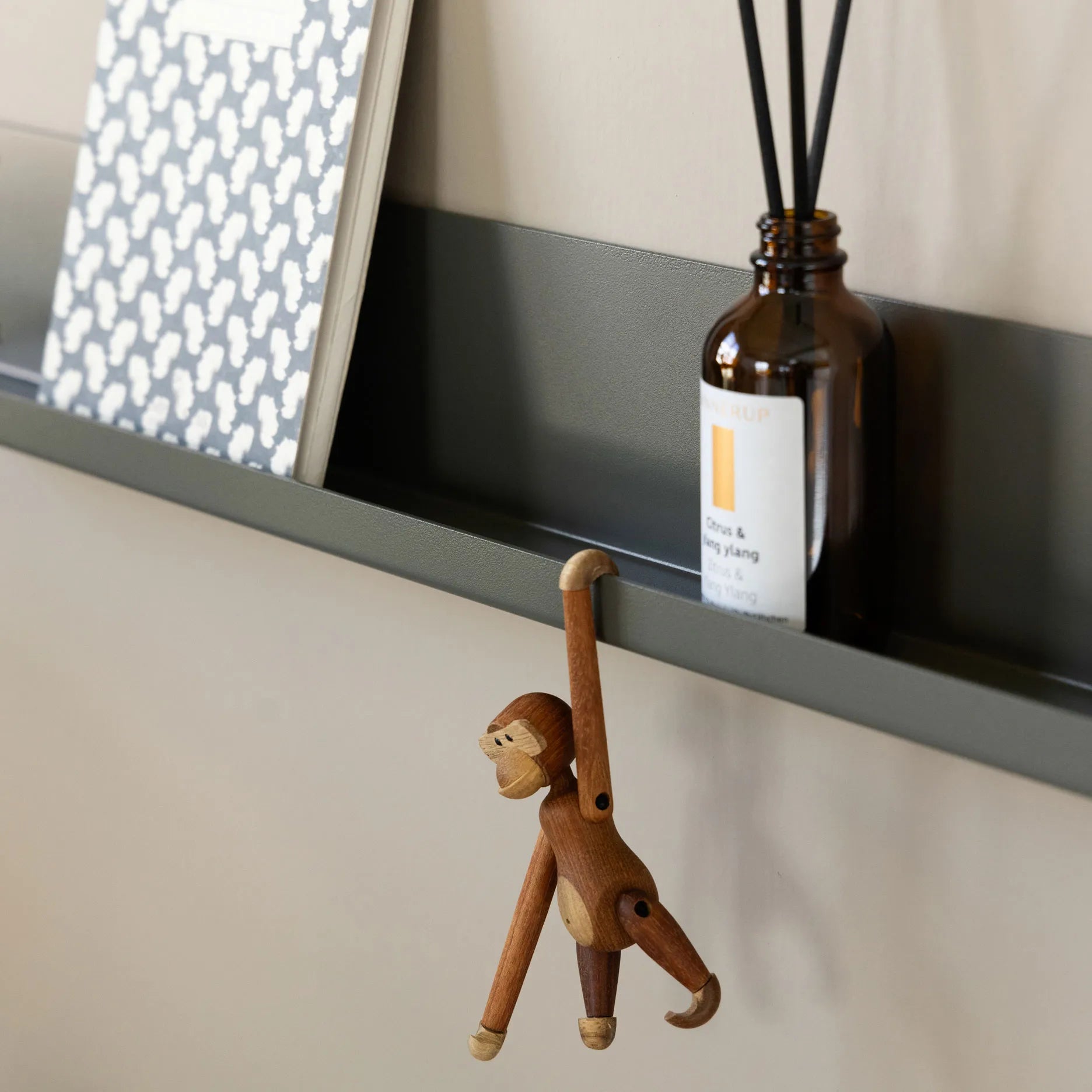 Shape It gallerihylde L60 cm